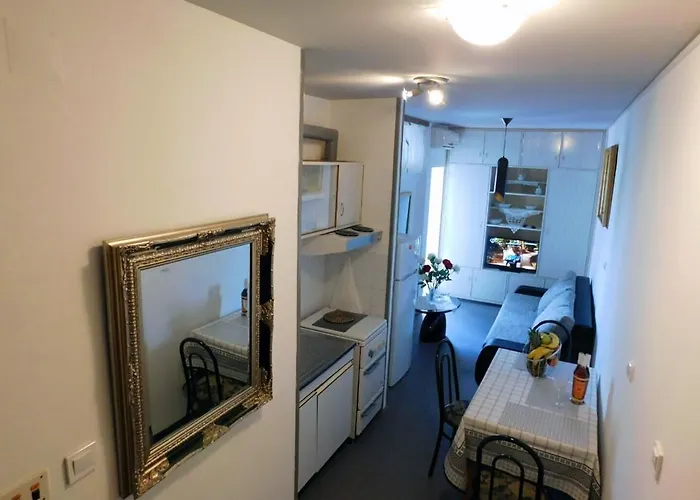 With Wifi - 13305 Lejlighed *